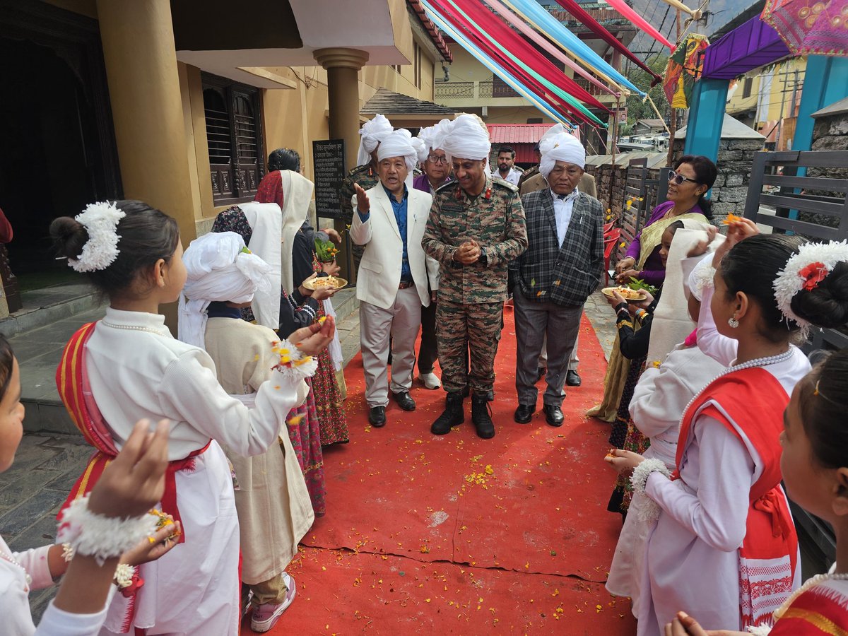 Uttar Bharat tweet media