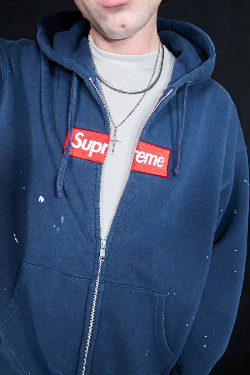 Supreme Drops tweet media