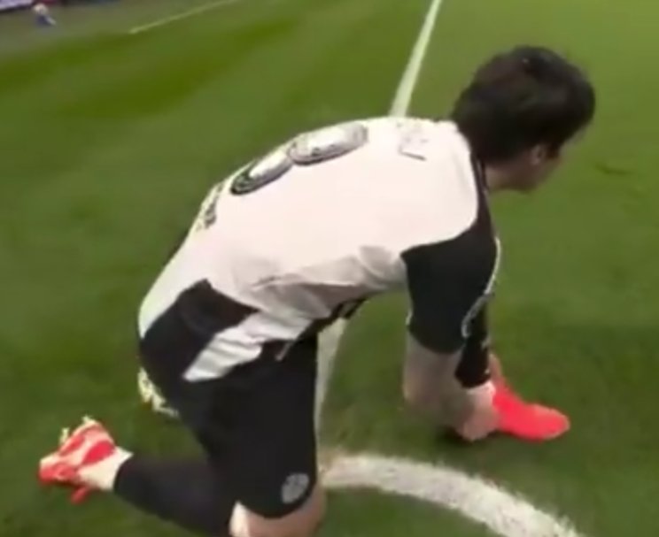 Memecastle United tweet media