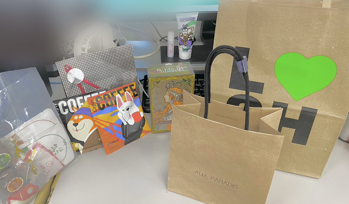 ɐɥ˙ɐɥ tweet media