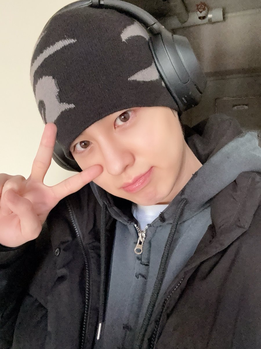 쌩얼사진도 끼워넣기(좋아해줘😚)

#EPEX #이펙스 #AYDEN #에이든