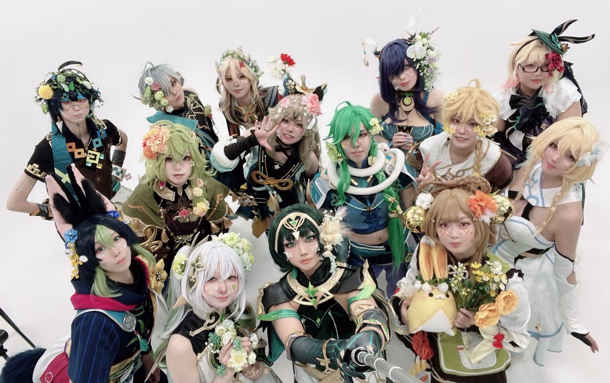 r_nctc's tweet image. #咲き乱れた草元素併せ

改めて！併せお疲れ様でした！！
草元素併せしたいよね、するなら何かテーマ決めたいよね……から
こんなメイクで花盛ったら楽しいかも！！
という私のわがままに快く参加してくださって本当にありがとうございました………やってみたかった事なので楽しかったです！！！