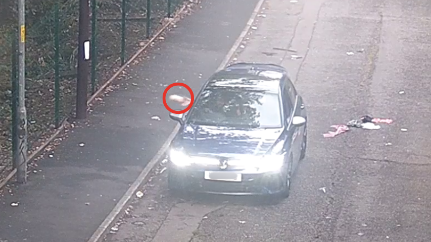 🚨 #FINED: On 30 July 2025, our CCTV caught Mr Abdul Samadh Hussain, of Pound Road, Oldbury, throwing litter from his car window onto Wallows Lane, Walsall.

The outcome? He was ordered to pay a total of £584.72 in fines. 💸

Don’t risk it. Bin it. 🚯

#Named and #Shamed