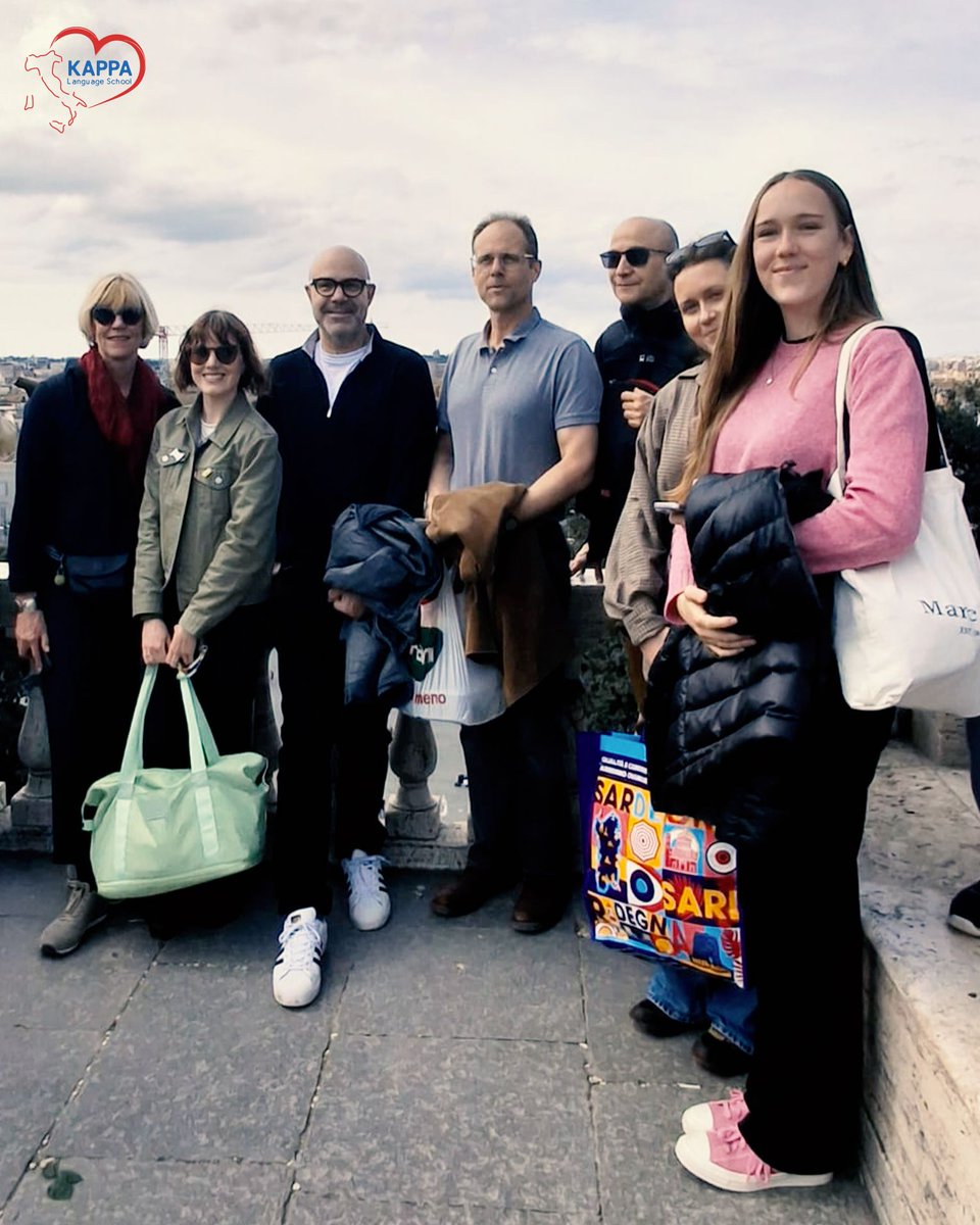 kappalanguage's tweet image. Un telo, qualche panino, delle bibite per una mattinata di relax in uno dei parchi più belli e famosi di Roma. Il nostro picnic a Villa Borghese... con tanto di giocoleria!

#learnitalian #italiancourse #italianoL2 #iostudioconkappa