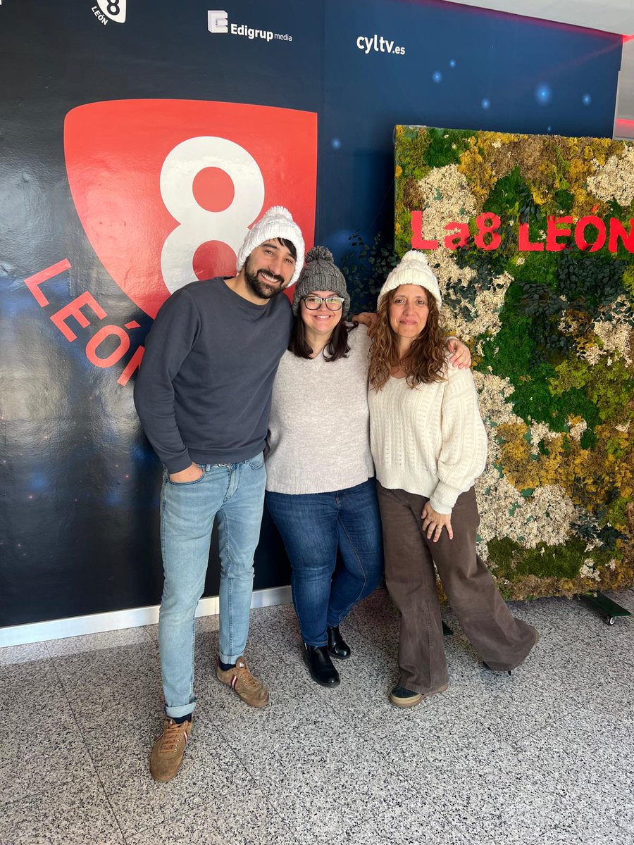 llbenavides's tweet photo. 🌼🌸Ya es primavera en León 🤣🤣 https://t.co/ZqdRSi4wCu