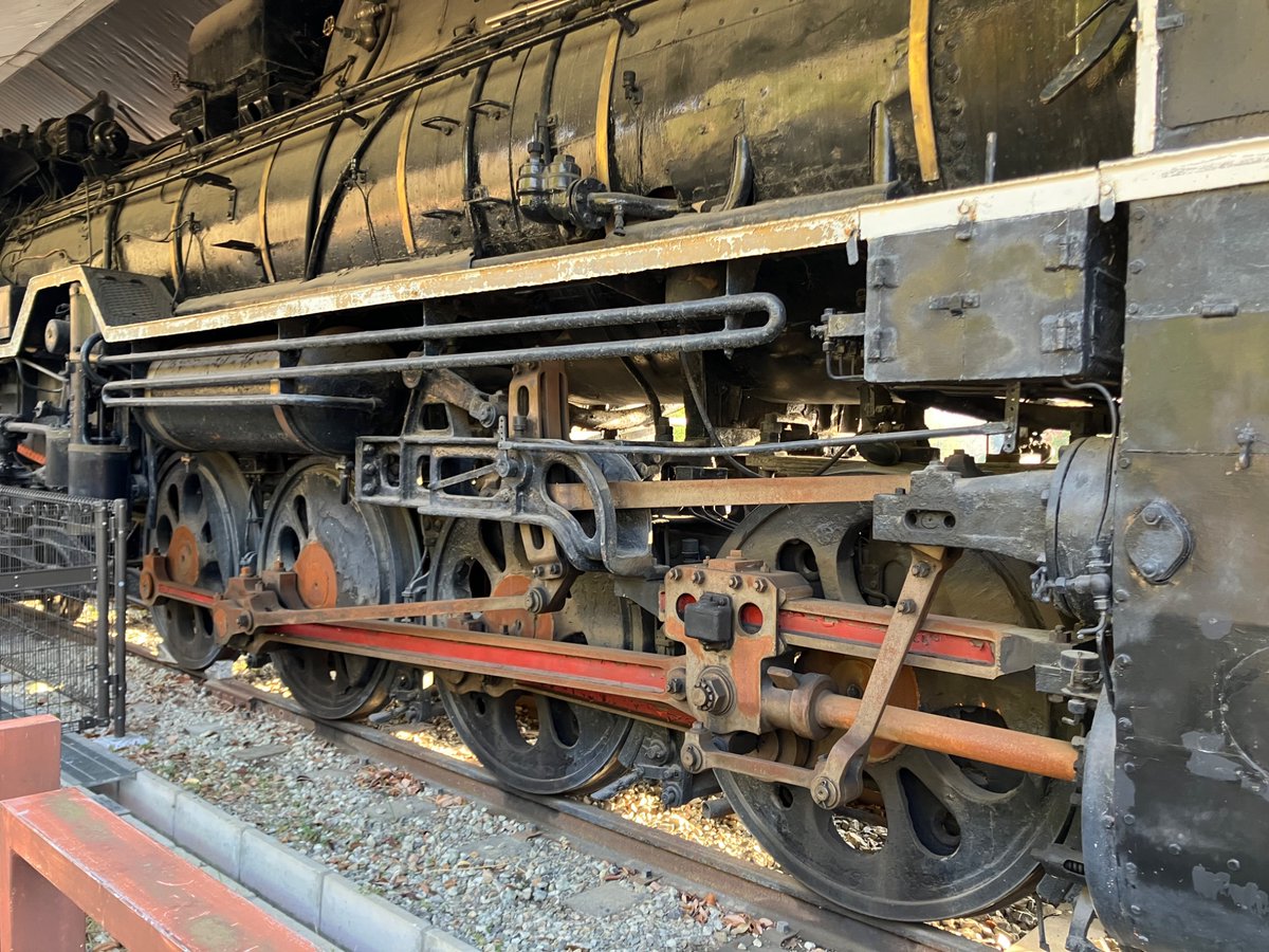 sAt_245's tweet photo. D51 25
三田市はじかみ池公園
(動輪は別車両のもの) https://t.co/AZQ4QL4lah