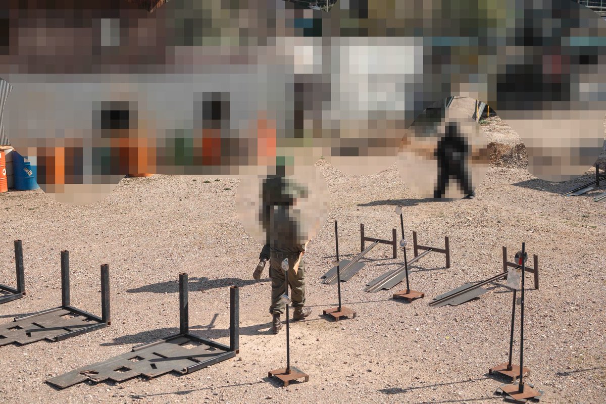 激弾ひとり( ﾟДﾟ)♫タニシ tweet media