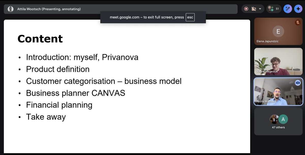 Privanova tweet media