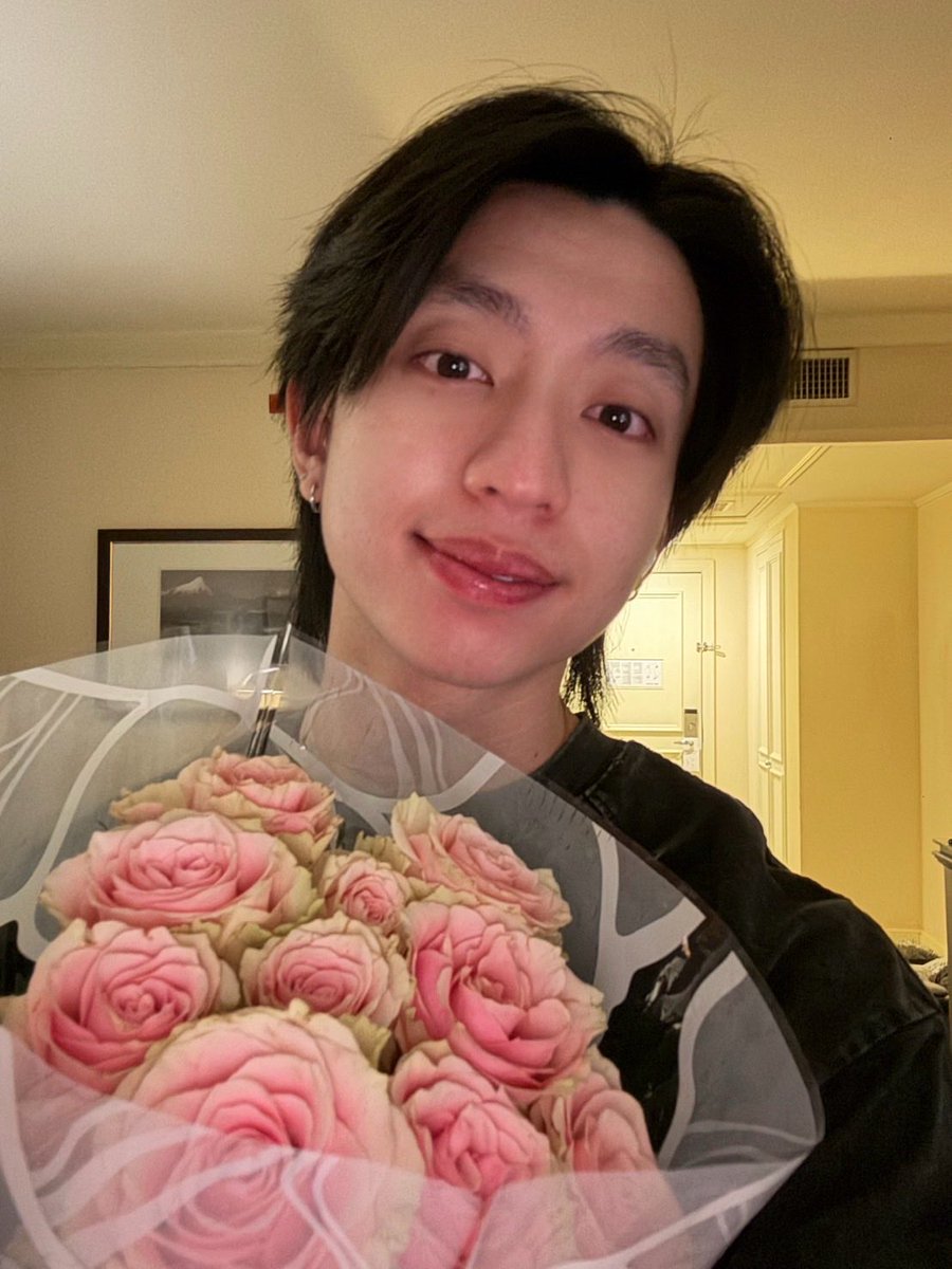 Wasn’t supposed to be here anyway, but the Santiago fans and the crowd were amazing. Thank you all so much for the support and the gifts as well—my fans, my girlfriend Phi Fern, and my family. Thank you, Kubb.

2nd place to start the year isn’t bad hehe ❤️❤️  
See you in Stage 1