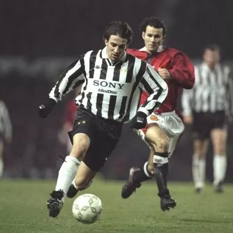 90s Football tweet media