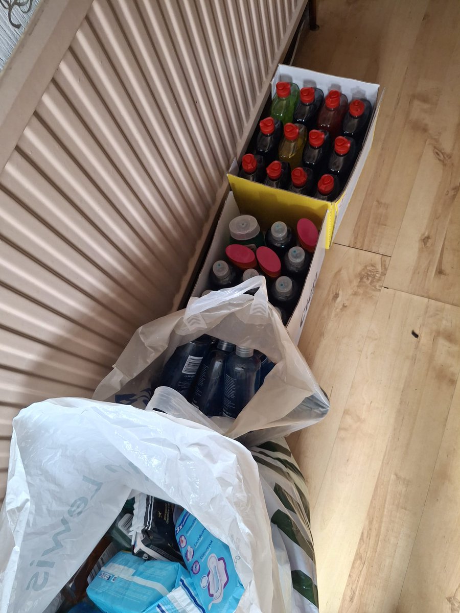 FelthamFoodBank's tweet photo. A lovely donation from Hygiene Bank. Thank you!!🤩🙏 https://t.co/gFvD0QRM7i