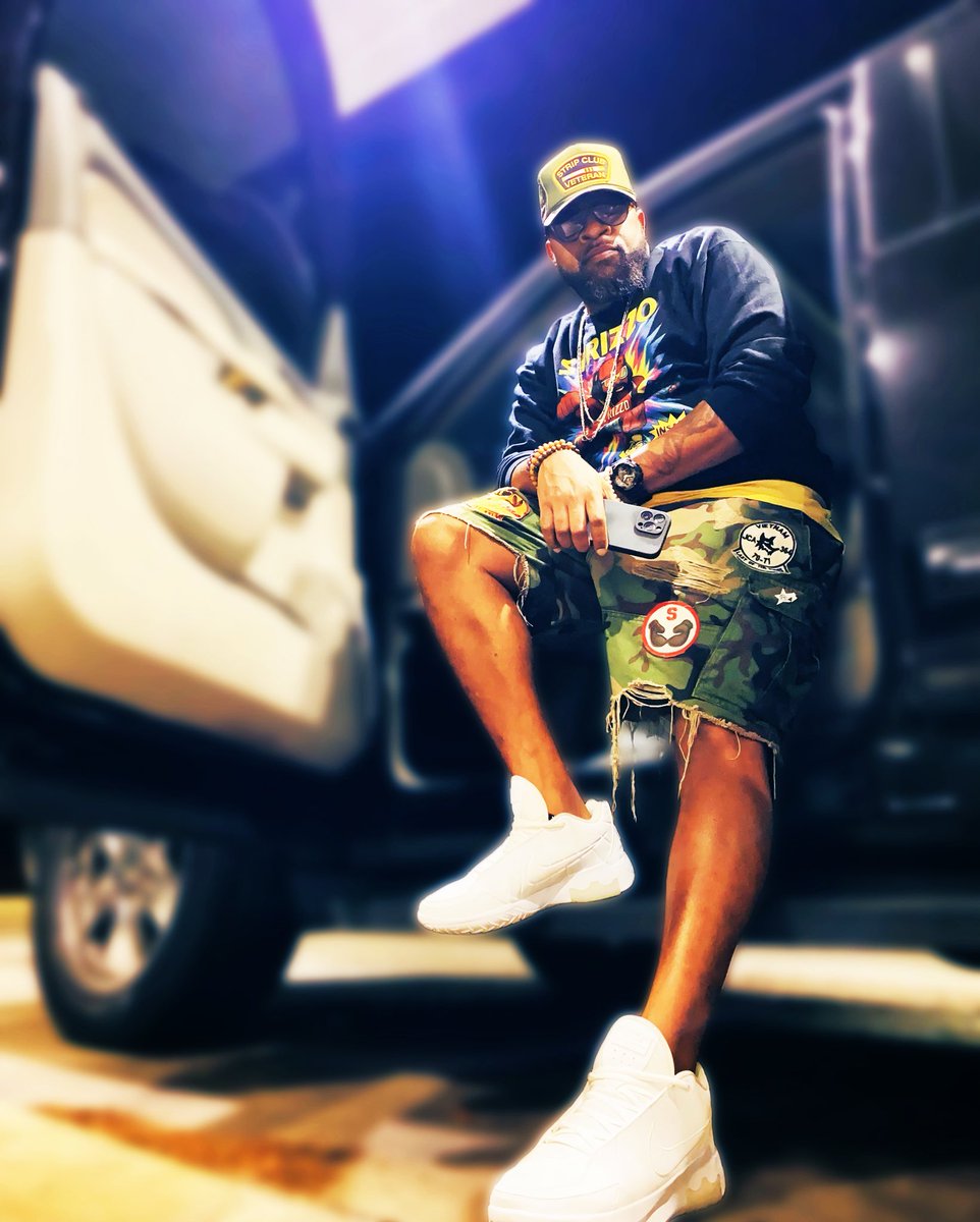 STRIZZO's tweet image. Whole lotta MOTION #loading 🤘🏾🔥💨