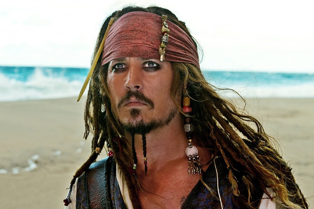 NotHedyLamar's tweet photo. Johnny , watching you rise through everything with quiet grace and that signature mischievous spark has been inspiring. Your smile still lights up the darkest days. Keep shining, Captain. 🖤
#JohnnyDepp #JackSparrow #ForeverFan https://t.co/agOhvA15UF
