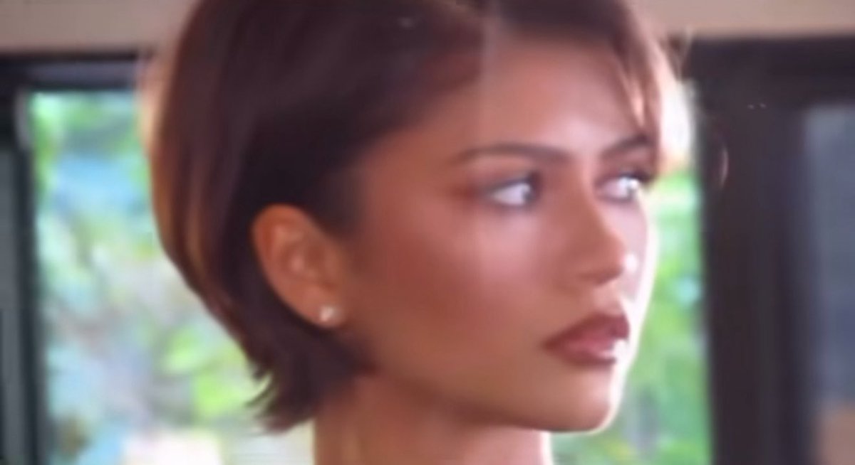 zendaya daily tweet media