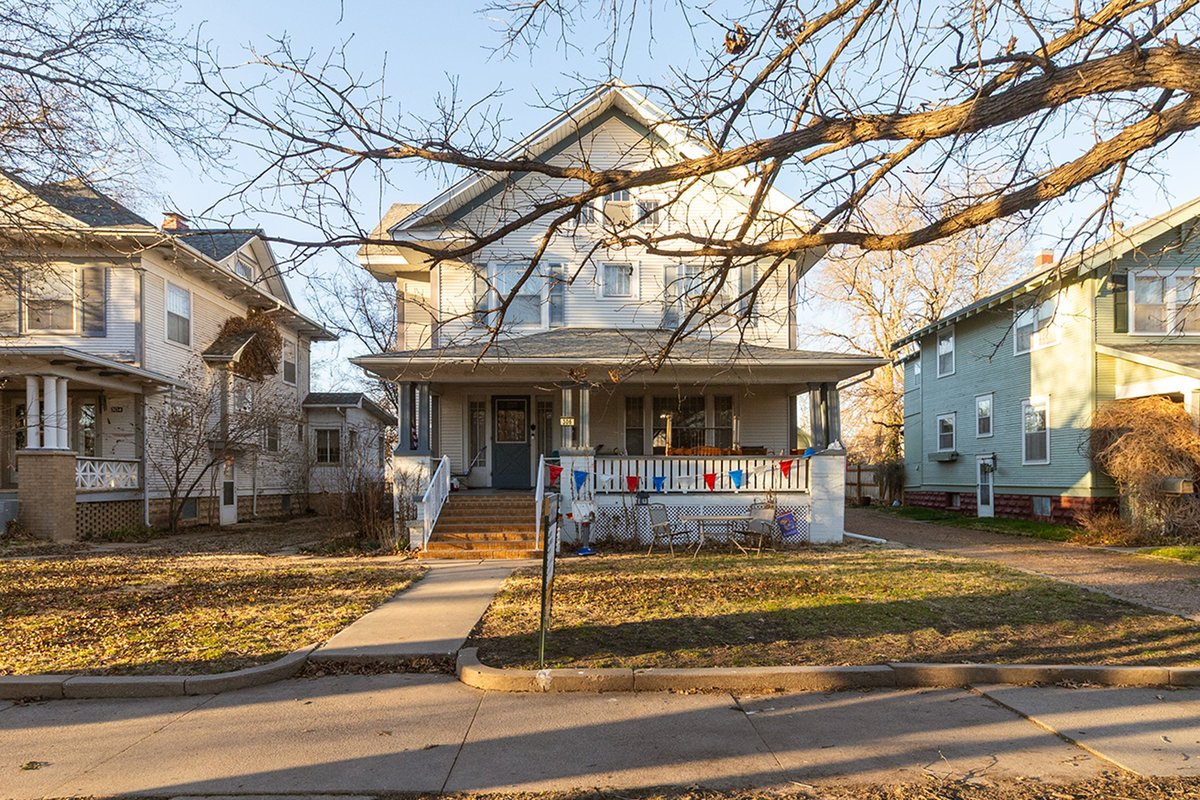 McCurdy Real Estate & Auction tweet media