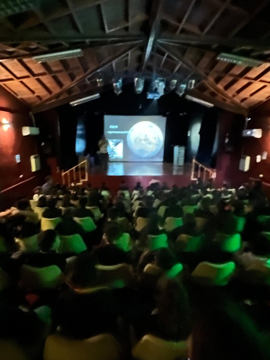 Astronomía UChile tweet media