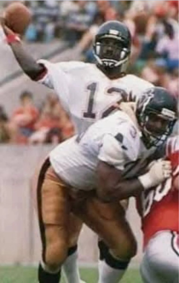 Cool Old Sports tweet media