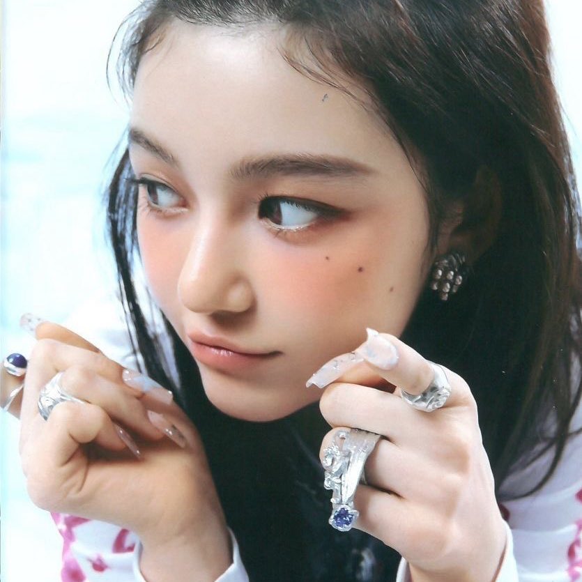 .𖥔 ݁ tweet media