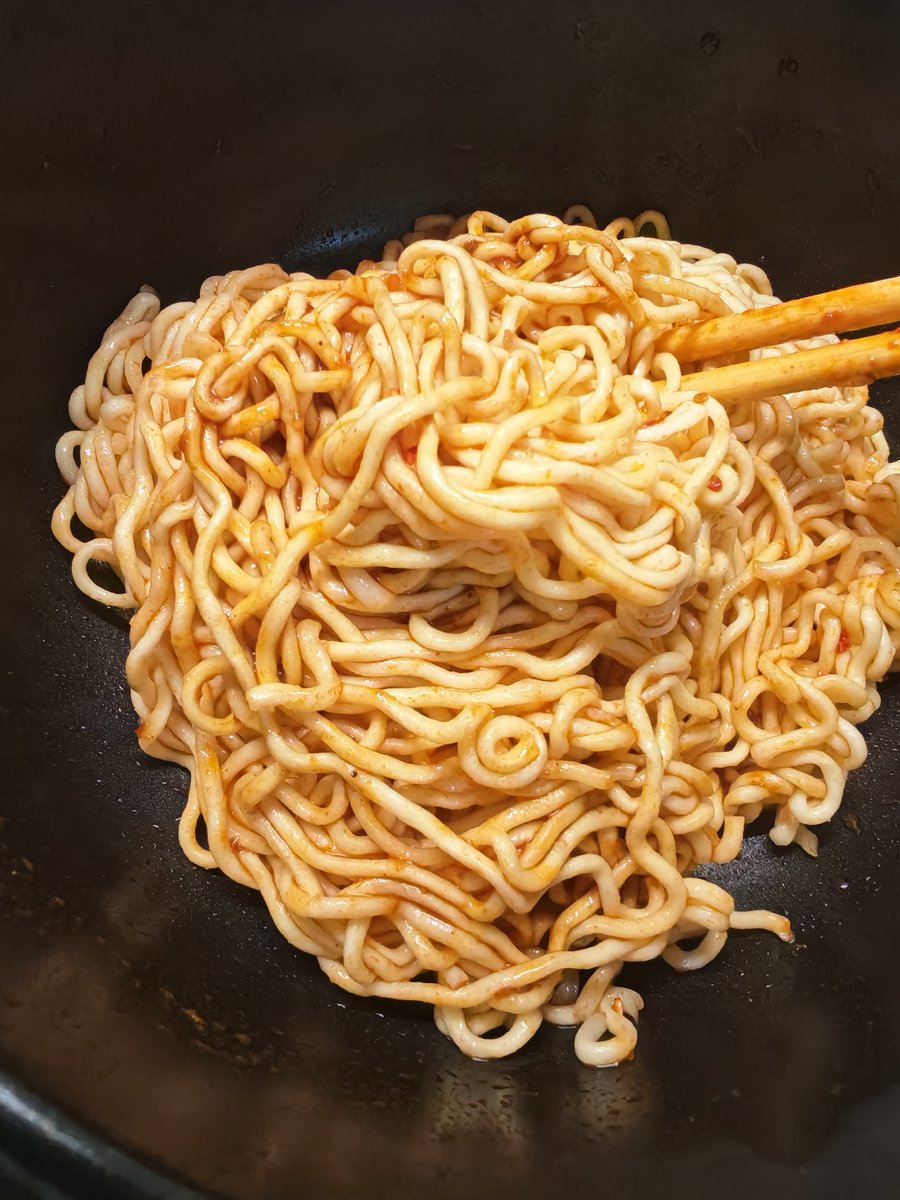 想吃桑葚橘子柚 tweet media