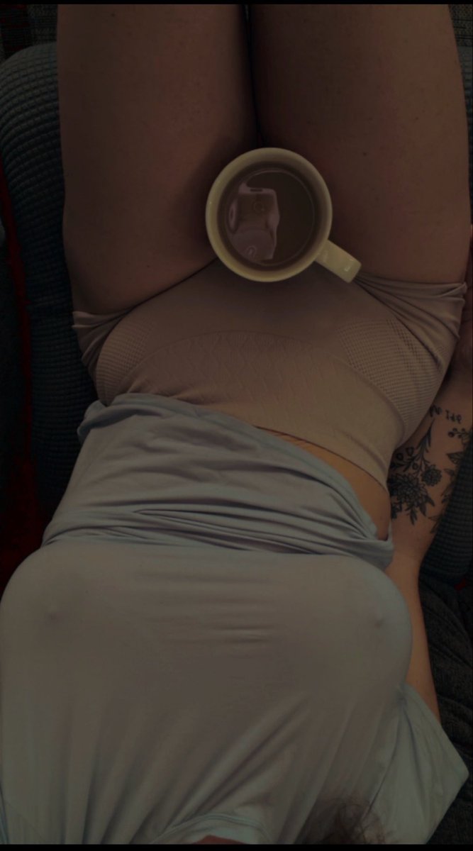Mistressclair3's tweet photo. Morning coffee with me? https://t.co/MJkULck1TG
