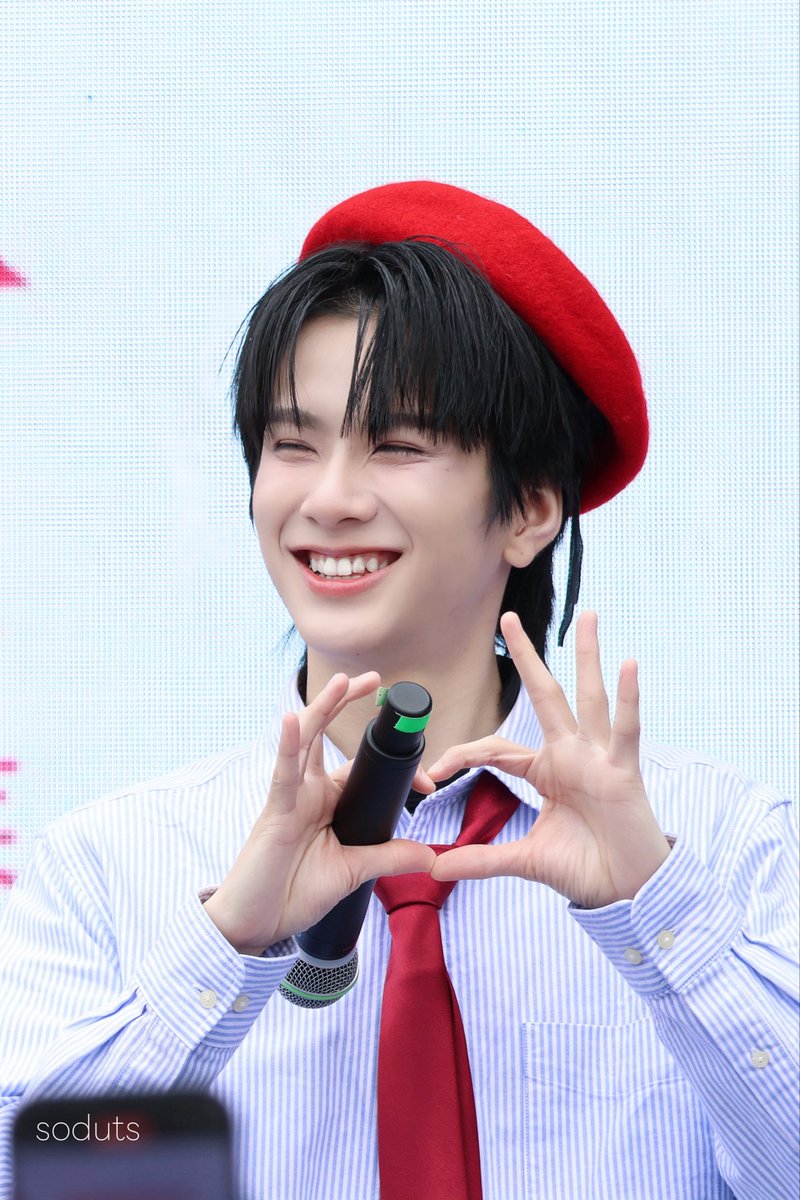 cute ver.

#MeimeicangxAuAuSave 
#AuauSave #อู่อู๋เซฟ 
#auautnp #savewrg