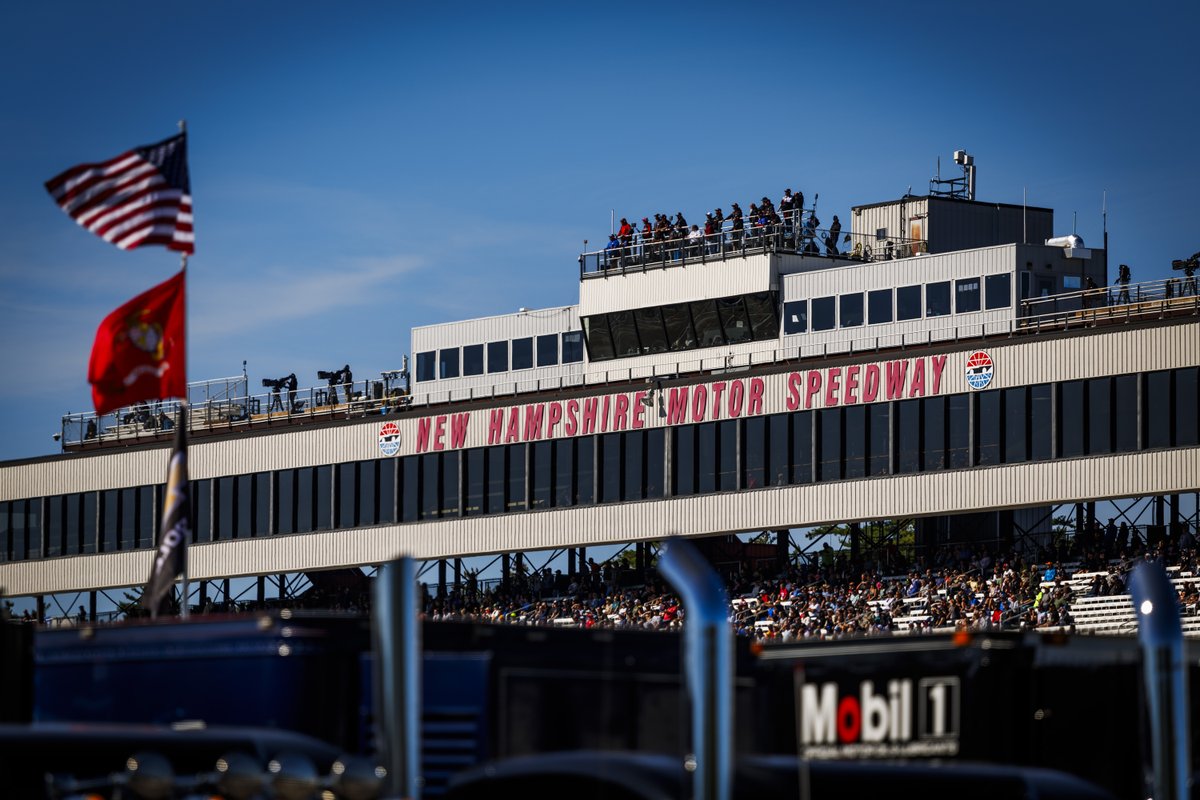 New Hampshire Motor Speedway tweet media