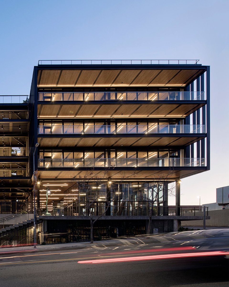 LEVER Architecture tweet media