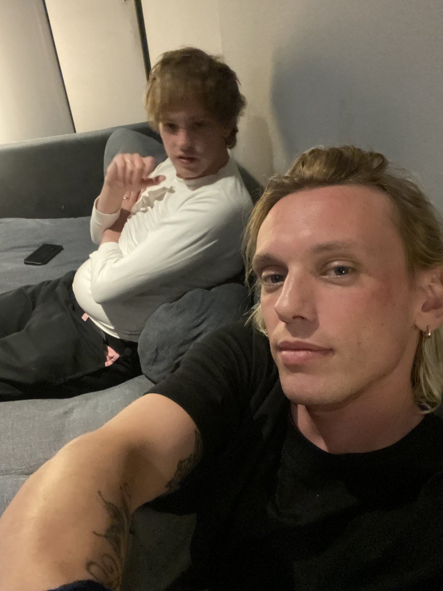 Jamie Campbell Bower tweet media