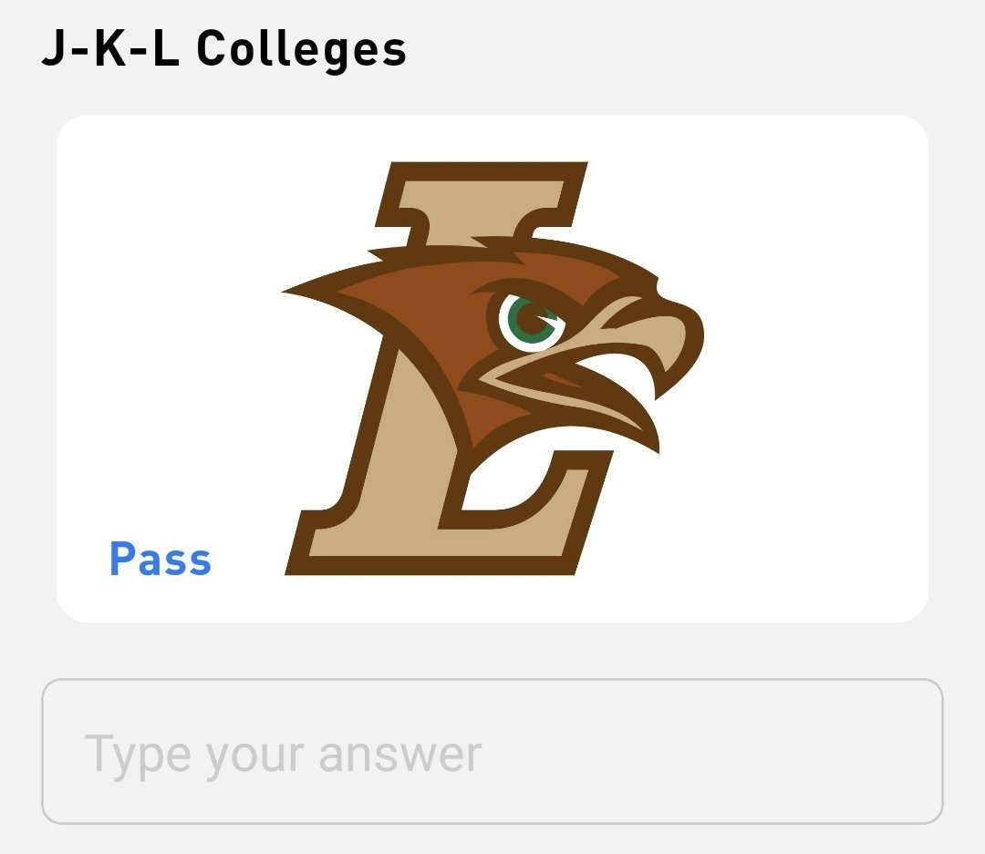 Snapback Trivia tweet media