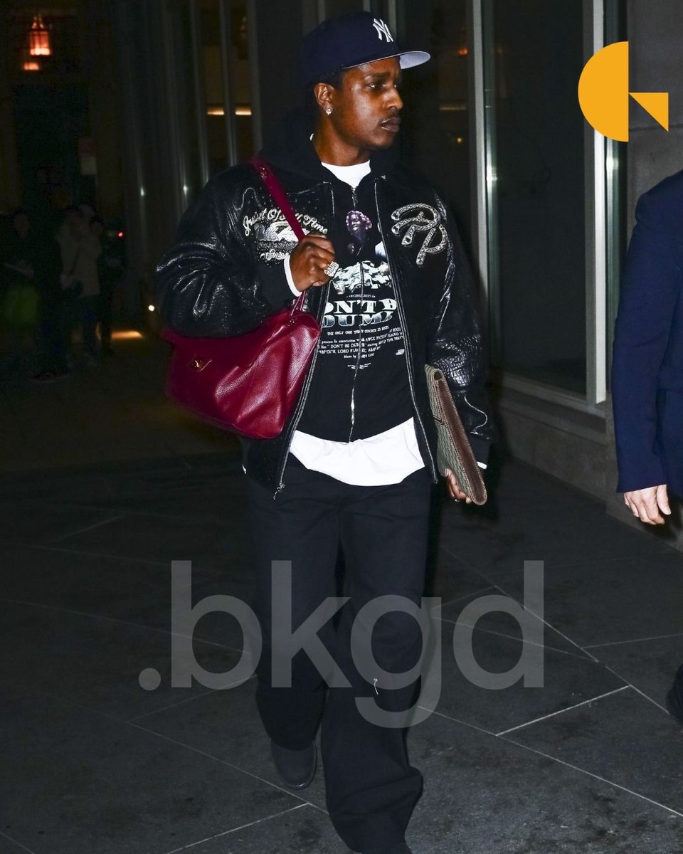 backgridus tweet media