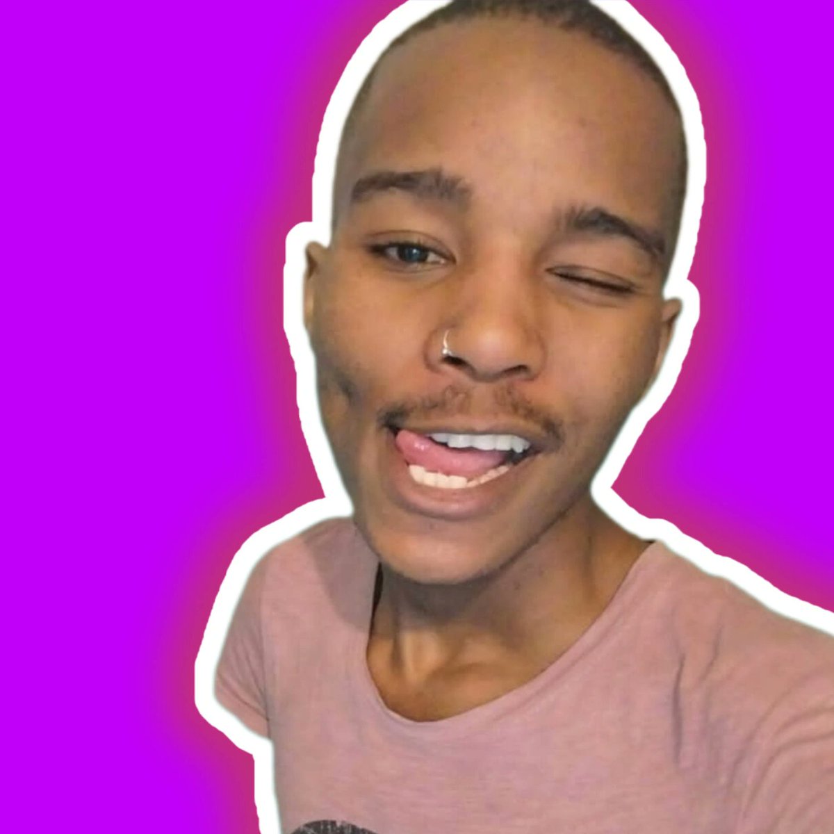 Sina🐅 tweet media