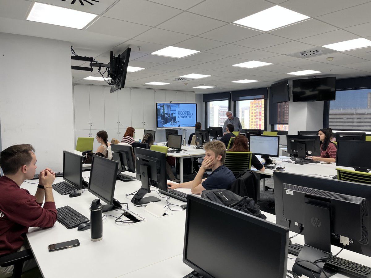 EFE Escuela tweet media