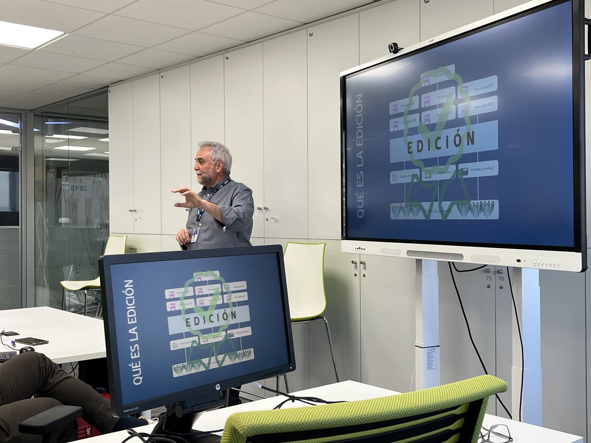 EFE Escuela tweet media