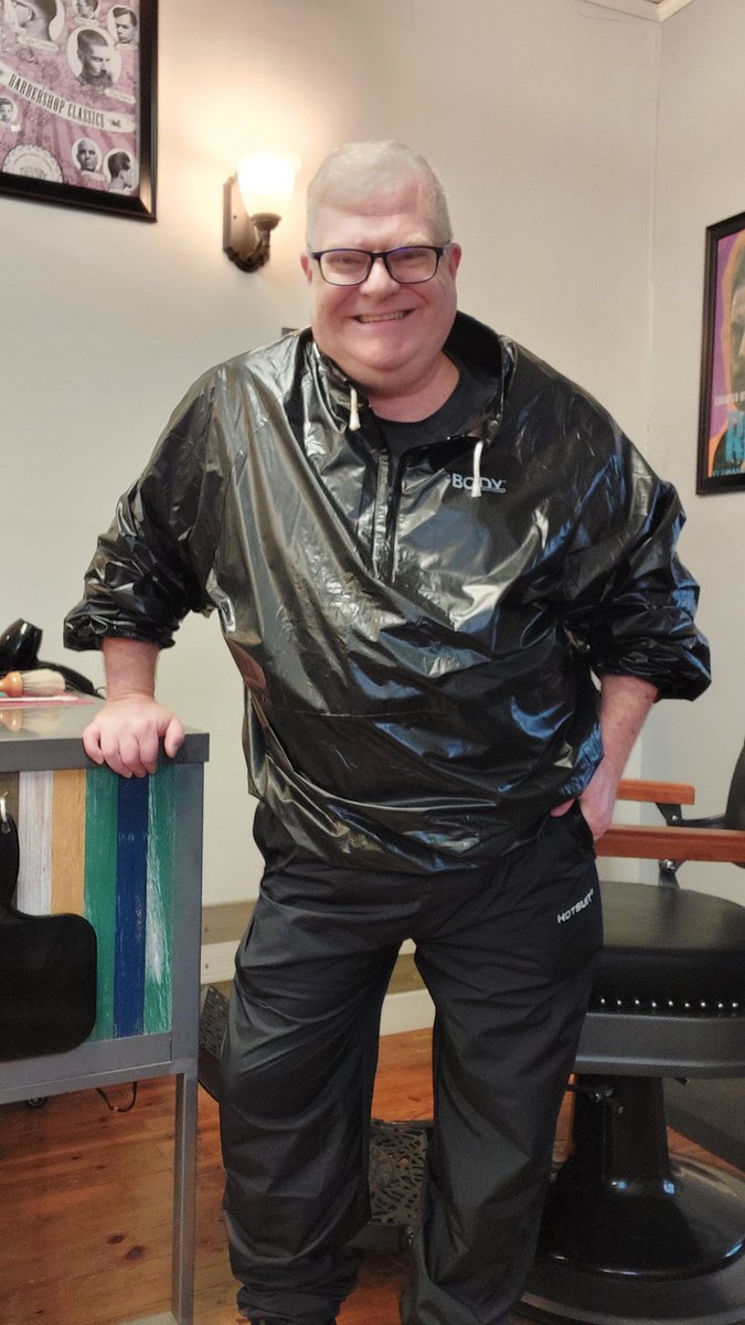 saunasuitdude13 Chris tweet media