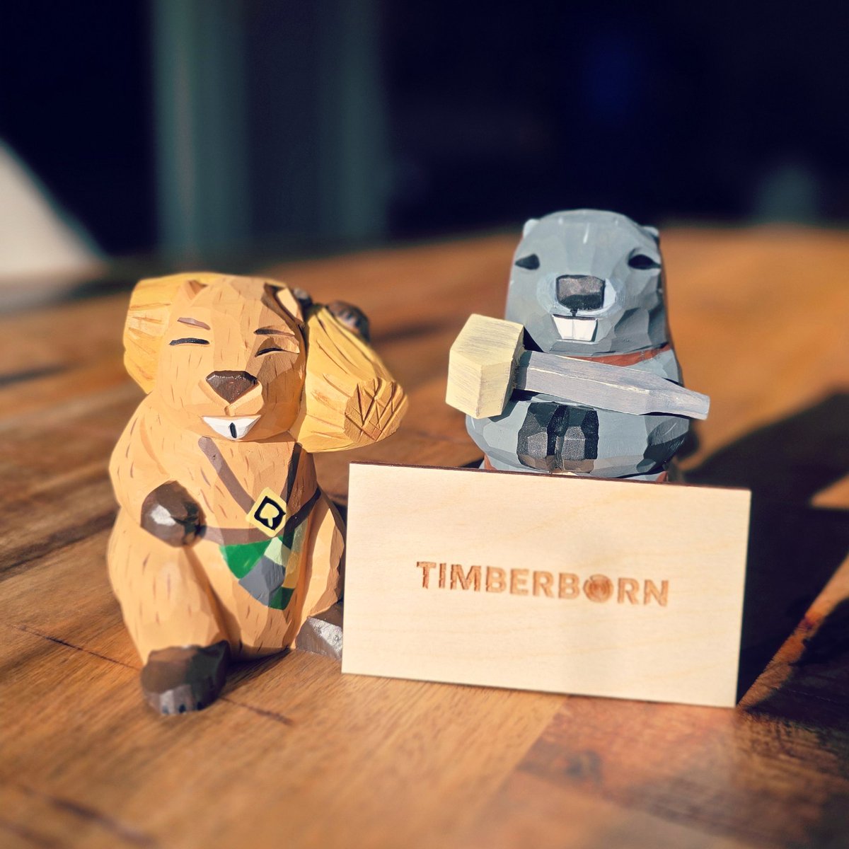 DeLadysigner tweet media