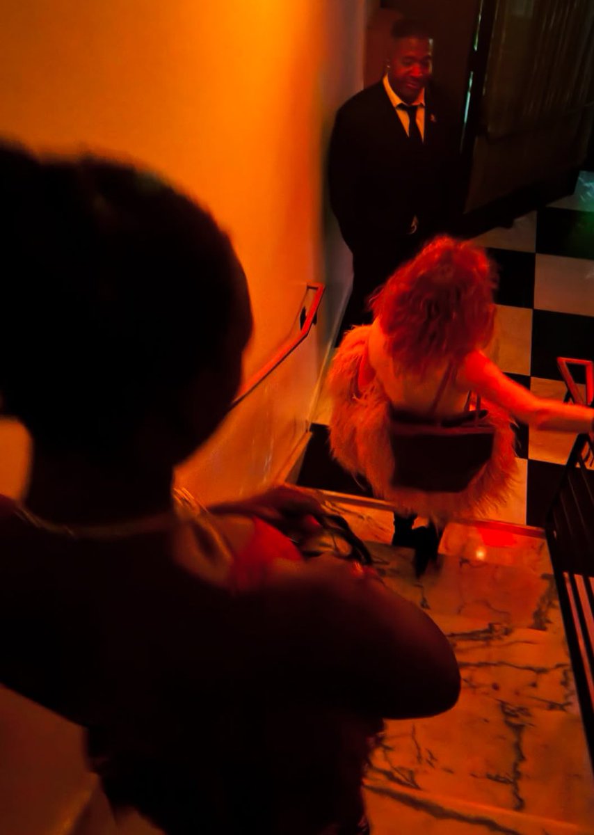 Elsa Majimbo tweet media