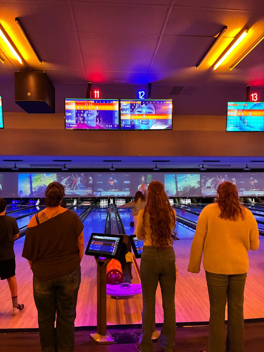 visionsined tweet media