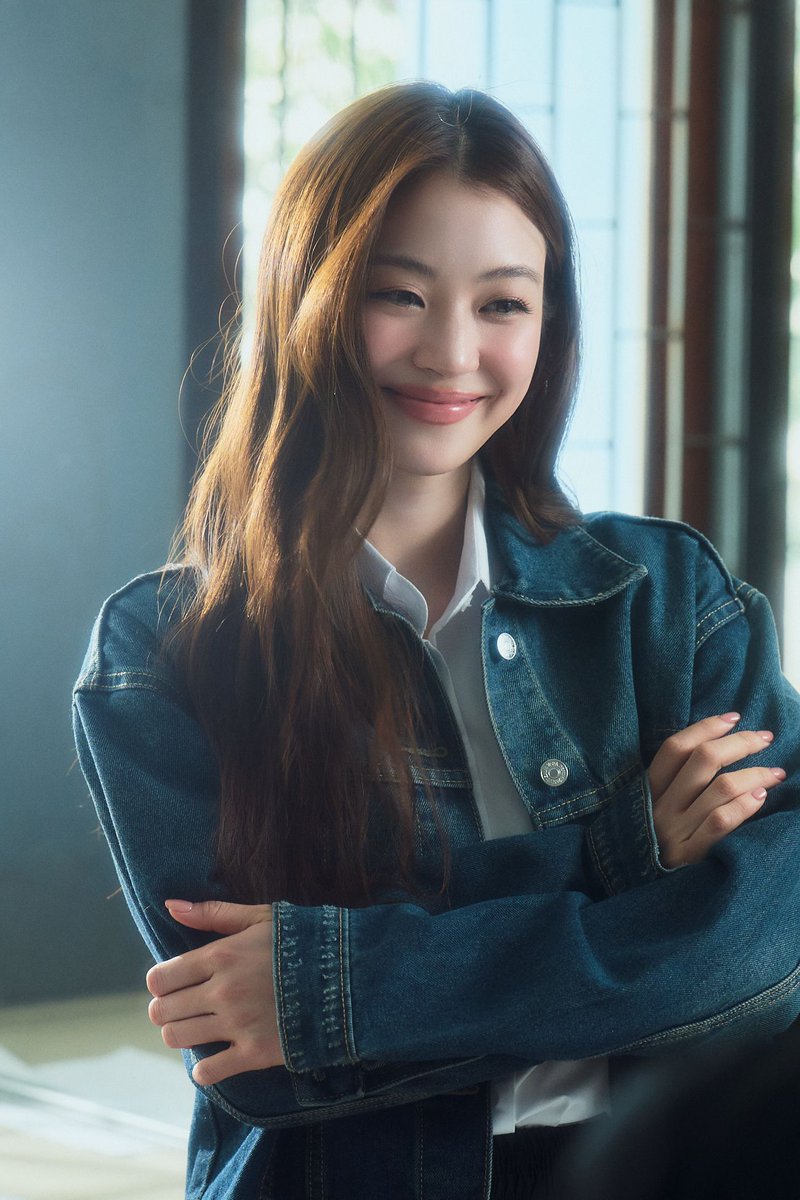 ‘นุนิว ชวรินทร์’ #NuNew ส่งซิงเกิลที่ 6 ‘ฤดูใหม่ (New Season)’ จากใจคนไม่มูฟออน เปิดตัว ‘หมิว ณัชชา’ #Miunatsha ร่วมถ่ายทอดความรักที่ไม่ลืมในมิวสิกวิดีโอ

#newseasonbynunew
#NuNew6thSingle #DMDMUSIC

​โดย ‘นุนิว’ เผยถึงซิงเกิลนี้ว่า “ดีใจที่ได้กลับมาทำซิงเกิลเดี่ยวอีกครั้ง