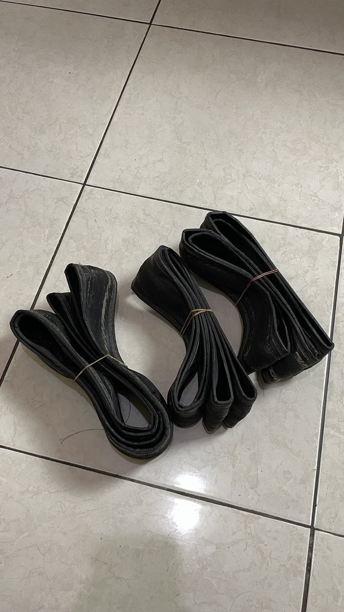 Aufaraymond tweet media