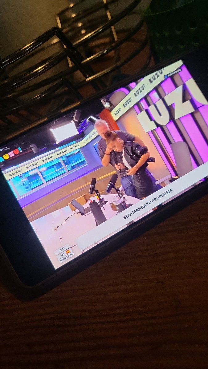 Maggielu78's tweet photo. Qué lindo mediodía #ElShowDelVerano #LuzuTV https://t.co/hER7xnSANX