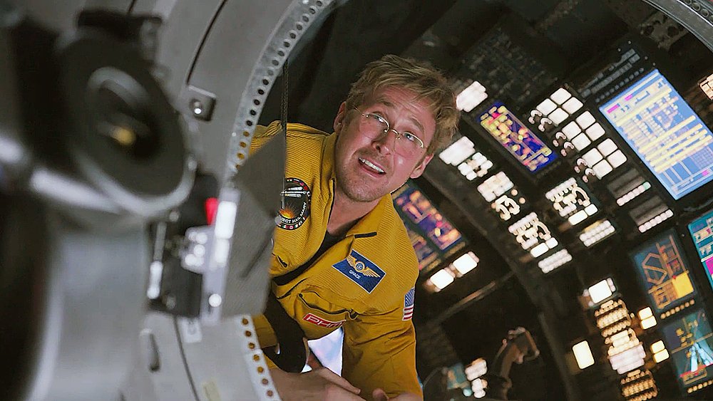 leadaal's tweet photo. Project Hail Mary behind the scenes with Ryan Gosling https://t.co/iEus9jRxRJ