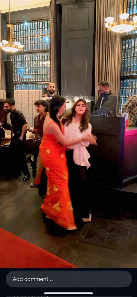 rosie posie tweet media