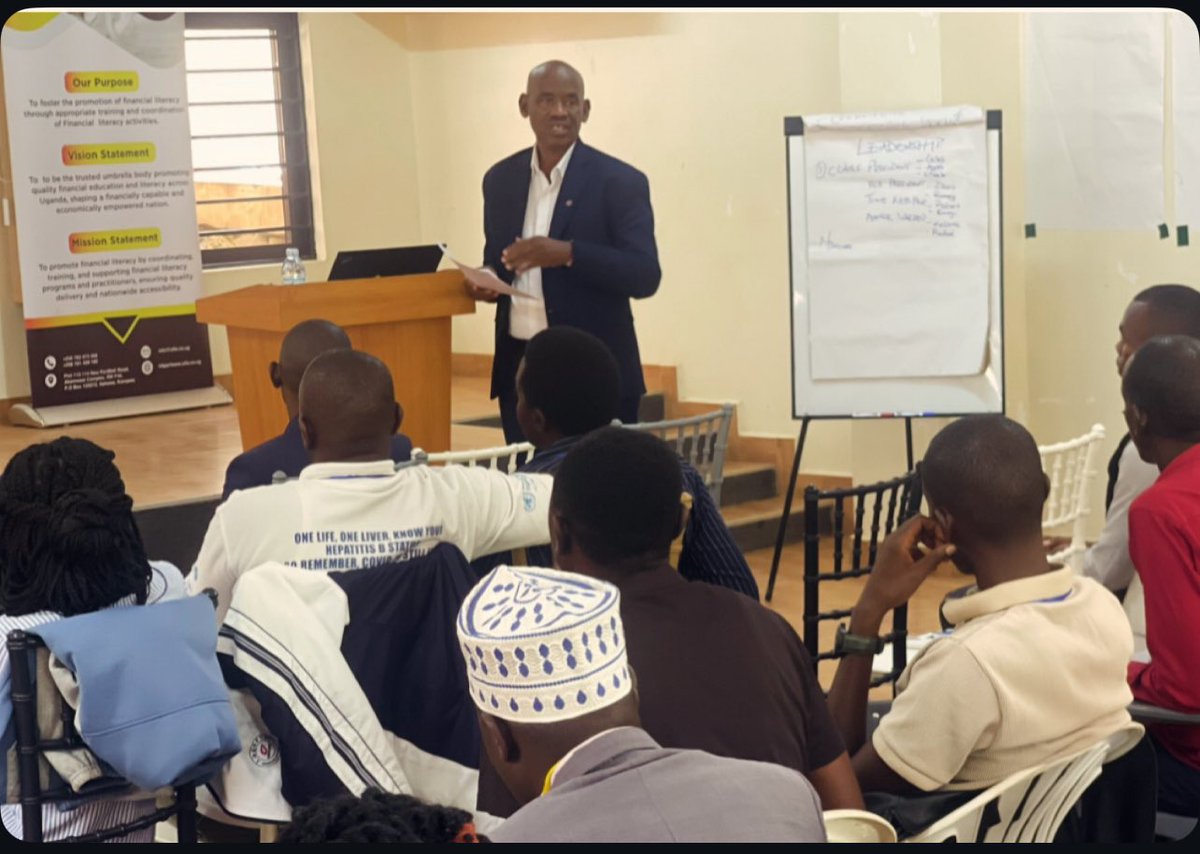 Daniel Ayebare tweet media