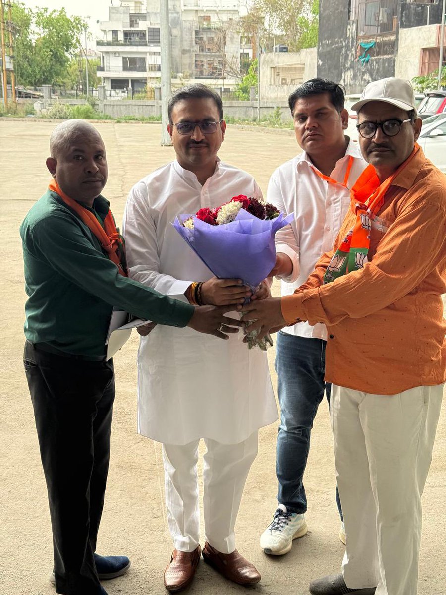 Harsh Chaturvedi BJP tweet media