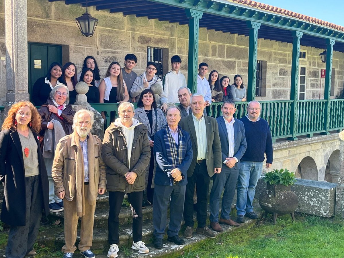 Política Lingüística tweet media