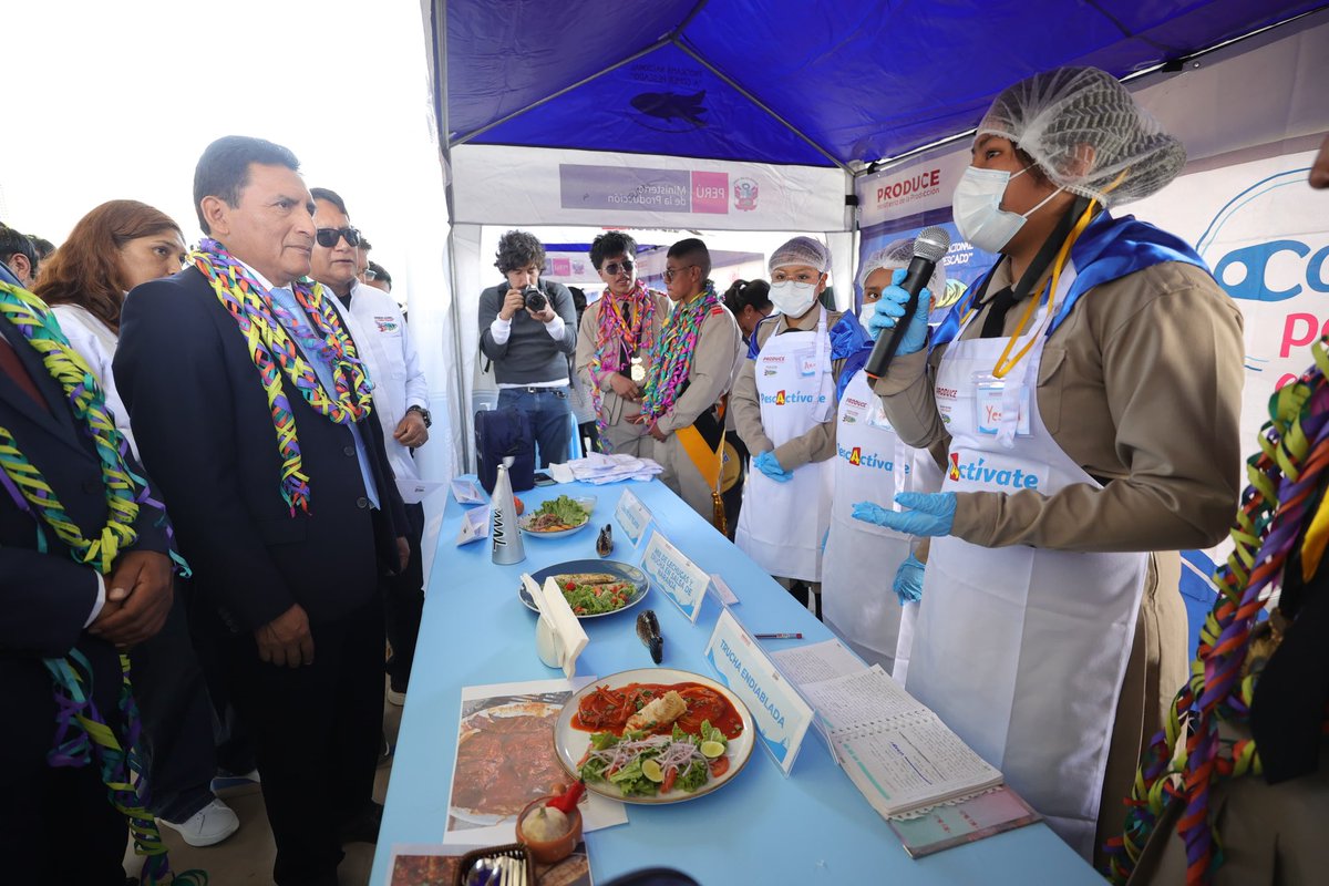 Durante la jornada, PRODUCE, a través del programa <a href="/AComerPescado/">AComerPescado</a>, presentó juegos lúdicos, experiencias pedagógicas y exposición de loncheras saludables a base de pescado, promoviendo una mejor alimentación entre los escolares.