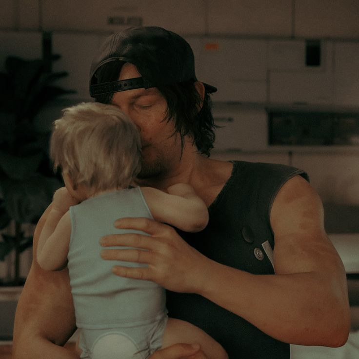 hourly sam porter bridges tweet media