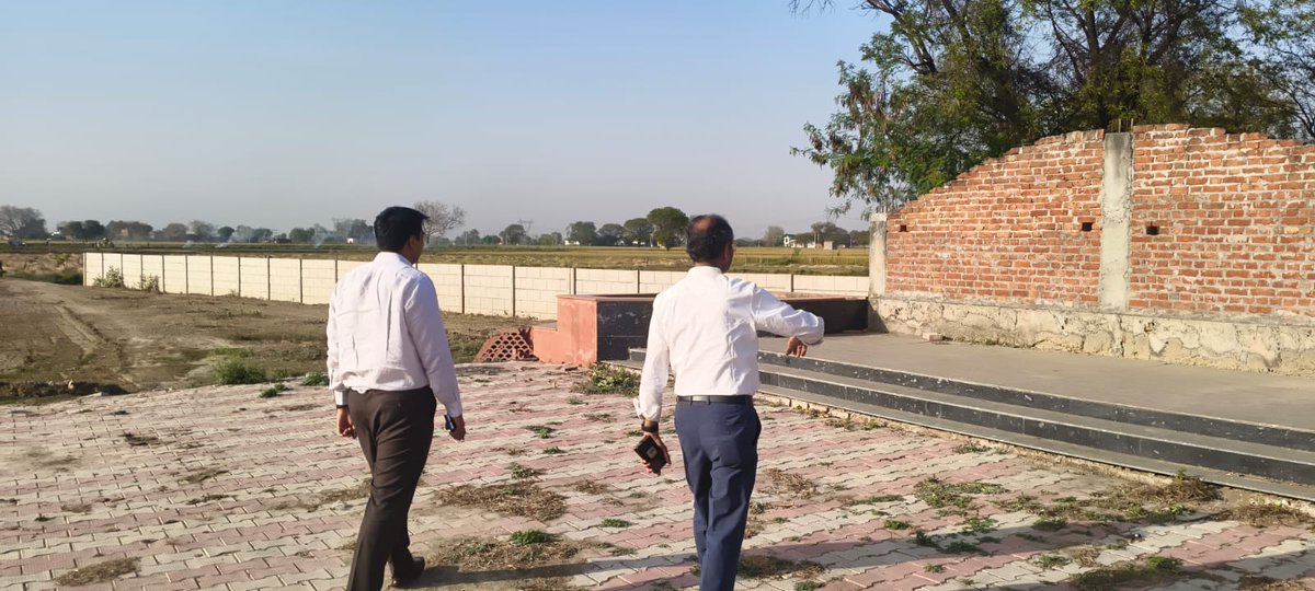 DM Hathras tweet media