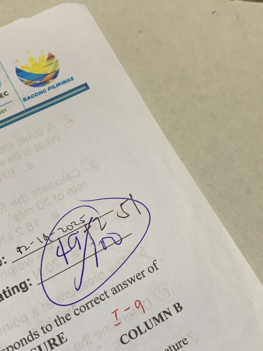 shitiestttttt's tweet photo. My score in one of my major sub🥀
I was literally sleep deprived for 2 whole weeks, kaka-review, tapos babagsak din😭. Pag nakikita ko ’yan, napapaisip ako sa dating ako. Like the old me will be mad pagmalaman na I settled for this kind of score/grade https://t.co/mBG1pO8m2J