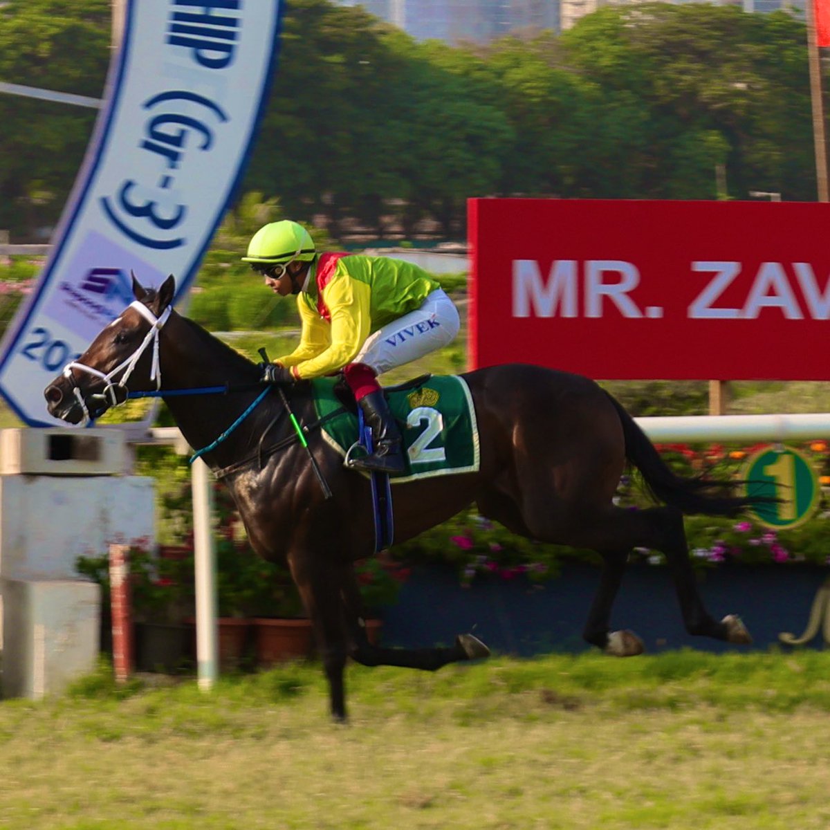 Indiarace.com tweet media